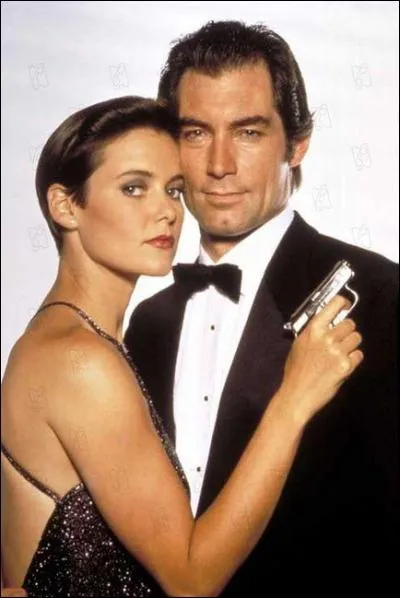 L'acteur britannique Timothy Dalton - film sorti en 1989 - trafic de drogue - film qui devait être tourné à l'origine en Chine