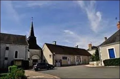 Nous commençons cette balade dans l'Indre, à Buxeuil. Commune dans la région naturelle du Boischaut Nord, elle se situe en région ...