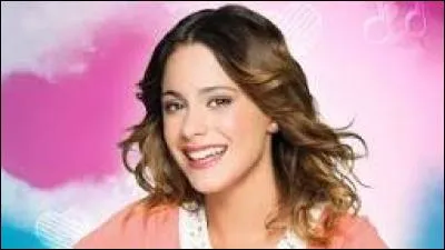 Violetta a-t-elle eu un petit ami à la fin de la saison 1 ?