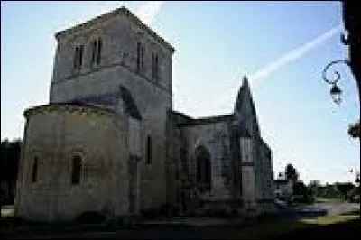 Pour commencer aujourd'hui, je vous en emmène en Poitou-Charentes, à Courcoury. Village de l'arrondissement de Saintes, il se situe dans le département ...