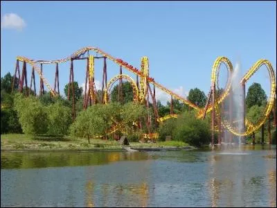 Goudurix est un Vekoma.