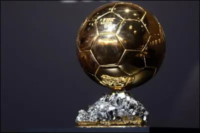 Qui a gagné le tout premier Ballon d'or de l'histoire ?