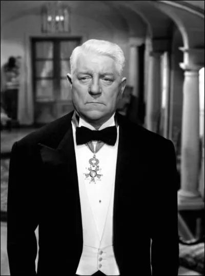 Jean Gabin interprète le rôle de Noël Schoudler dans :