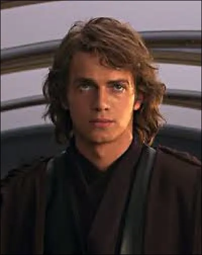 Quel est le nom de Sith d'Anakin ?