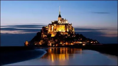 Dans quel département le mont Saint-Michel se situe-t-il ?