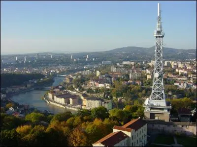 « Lyon est une ville arrosée par trois grands fleuves : le Rhône, la Saône et le Beaujolais. » Quel est l'auteur de cette maxime ?