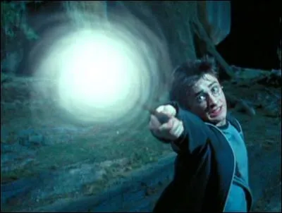 Quelle forme prend le Patronus d'Harry ?