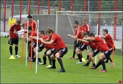 Comment est nommé le terrain d'entraînement du FC Bayern Munich ?