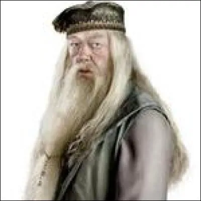 Quel est le nom complet de Dumbledore ?