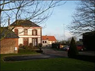 Village normand, Canehan se situe dans le département ...