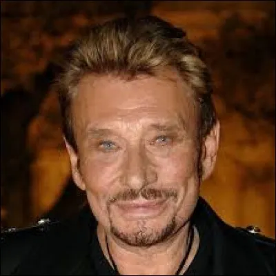 Quel surnom a-t-on donné à Johnny Hallyday dans les années 2000 ?