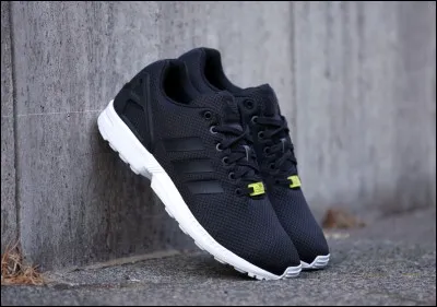 Quel est le nom de cette paire de baskets Adidas ?