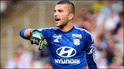 Dans quel(s) club(s) a joué Anthony Lopes ?